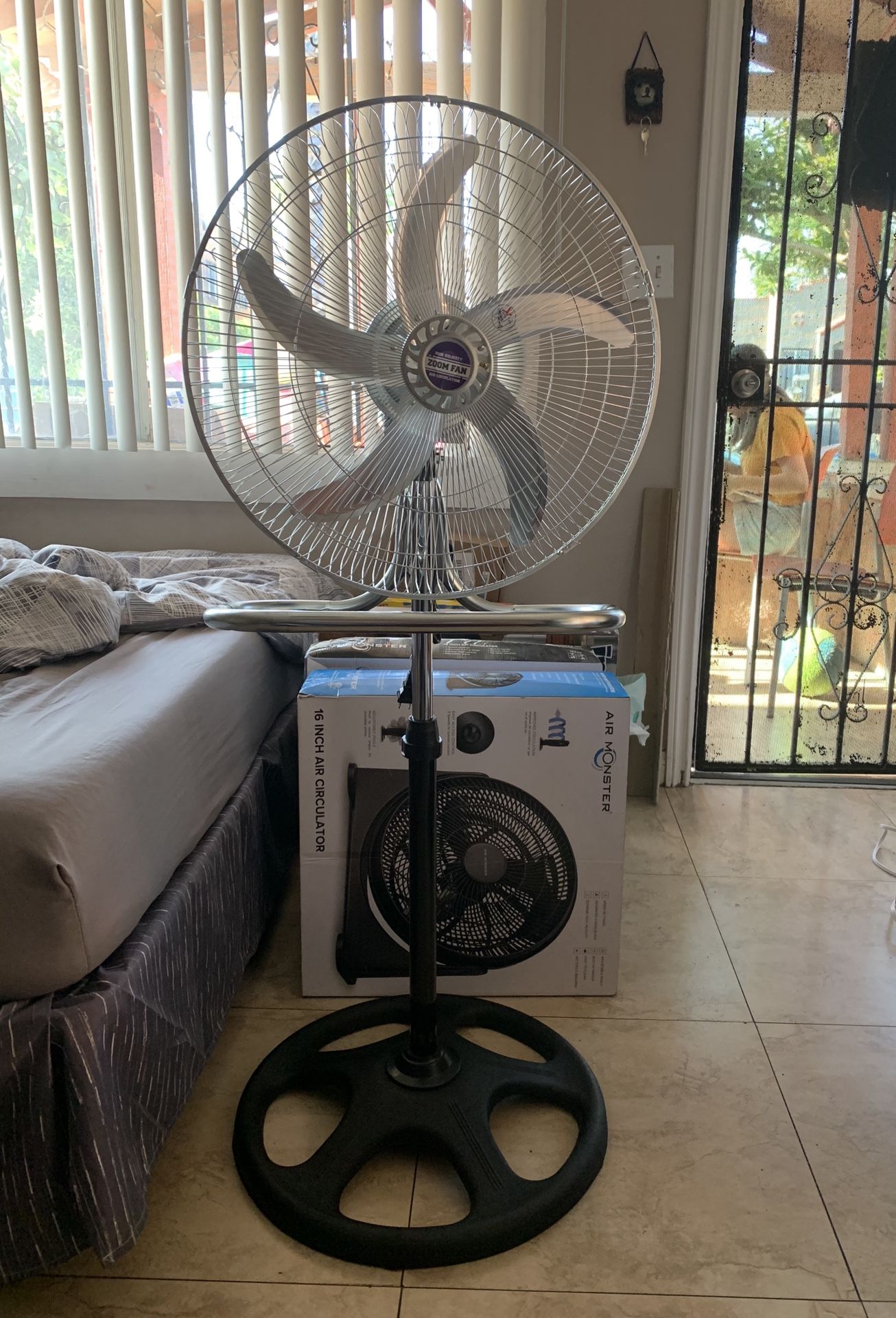 18” zoom fan