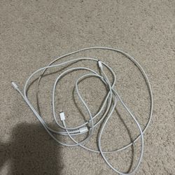 iPhone SE chargers 