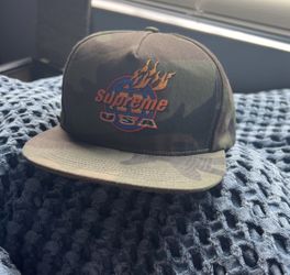 Supreme Hat