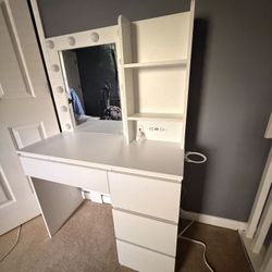 Vabches Makeup Vanity with Lights, 37inch Vanity Desk with  Power Strip, 4 Drawers Makeup Table with Lighted Mirror, 3 Lighting Colors, White