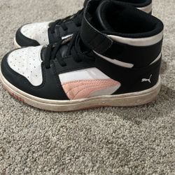 Girls Puma High Top Sneakers 