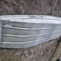 12’ Aluminum Boat