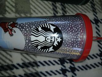 Starbucks’s Cups (read Description)