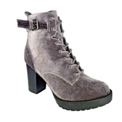 Madden Girl Women's Eber Chunky Y2K Platform Boots Size 7.5