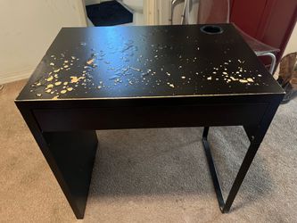 IKEA desk!