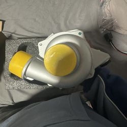 BMW Electric Engine Water Pump W/Thermostat