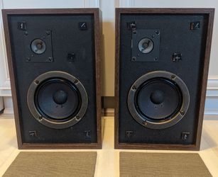 Vintage Advent /3 Stereo Bookshelf Speakers