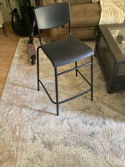 Bar chair