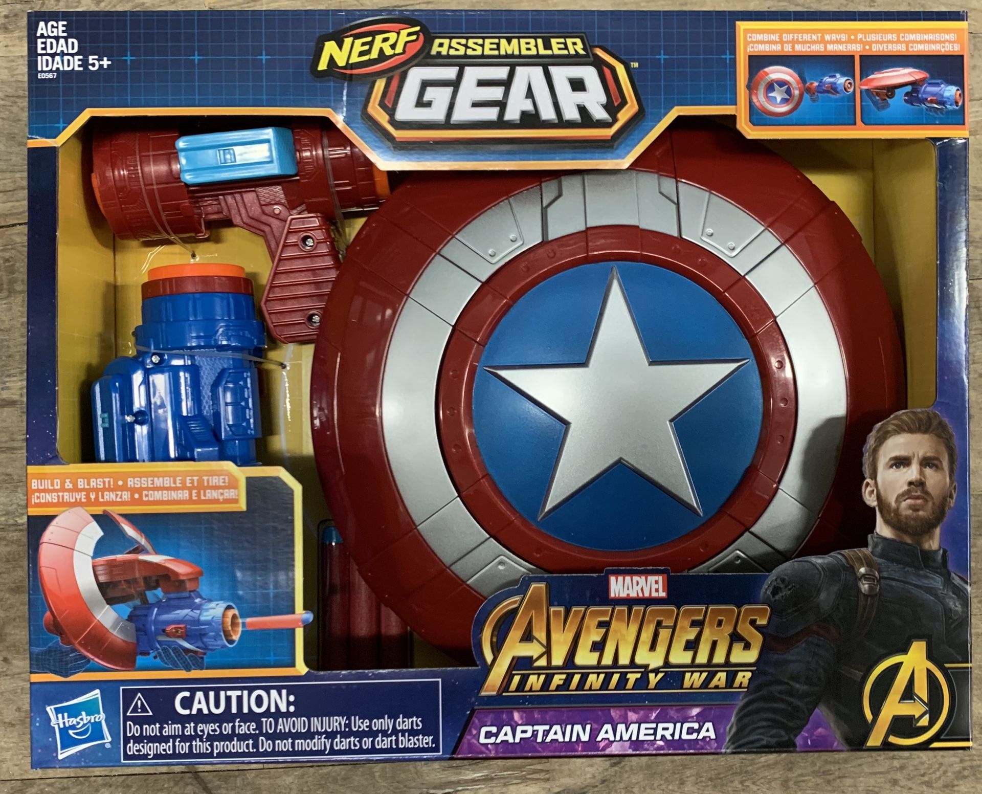 CAPTAIN AMERICA Nerf Assemble Gear BUILD & BLAST ROLE PLAY