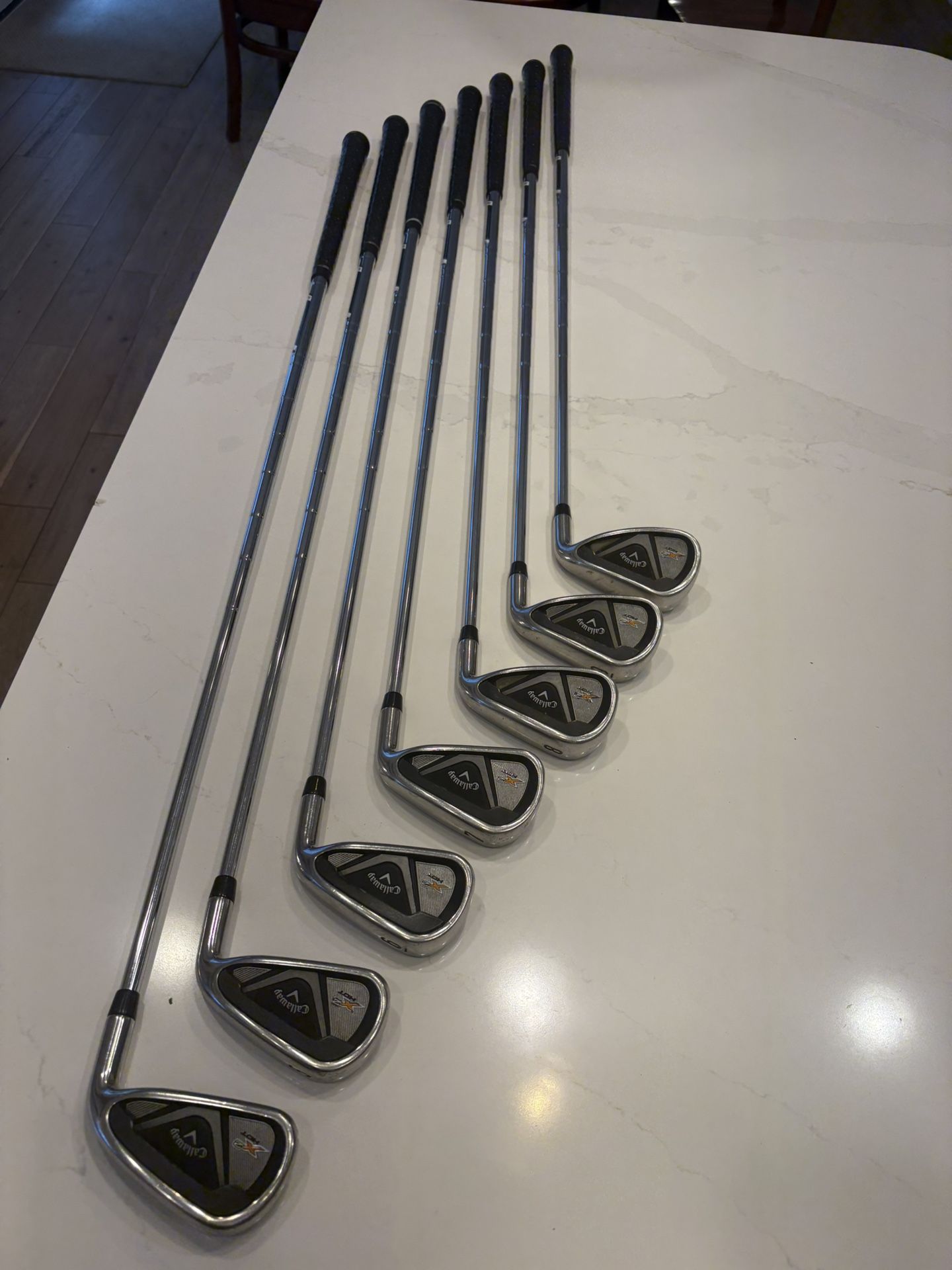 Callaway X2 Hot - RH Golf Club Iron Set