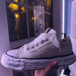 Maison Mihara Size 8 US 41EU