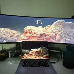 Samsung 49” S95UA monitor