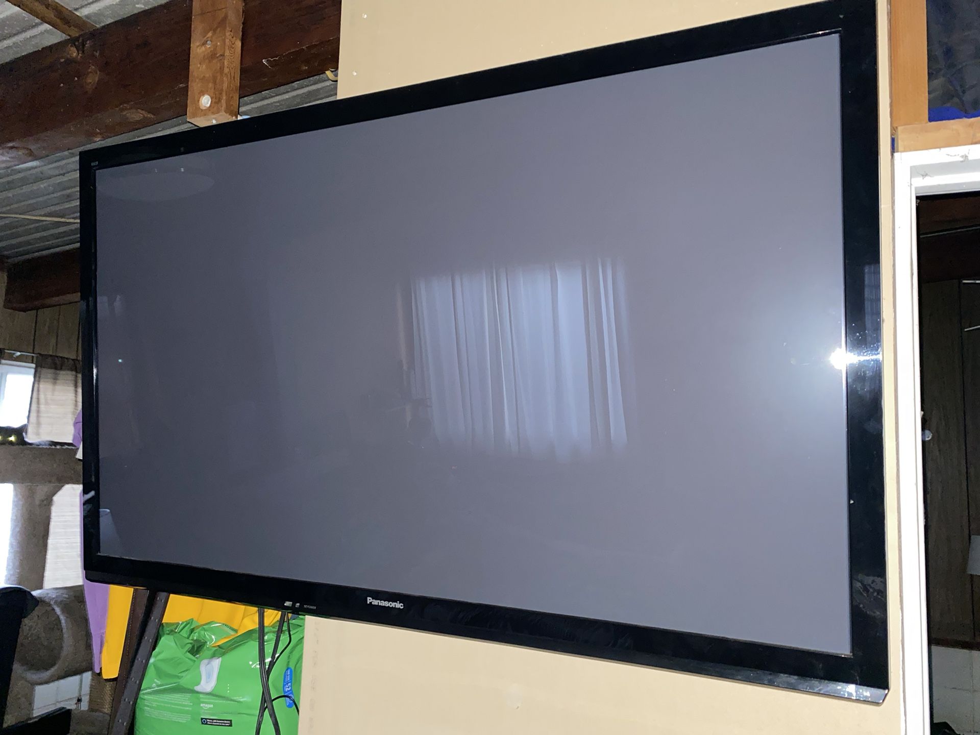 Panasonic TV with wall mount