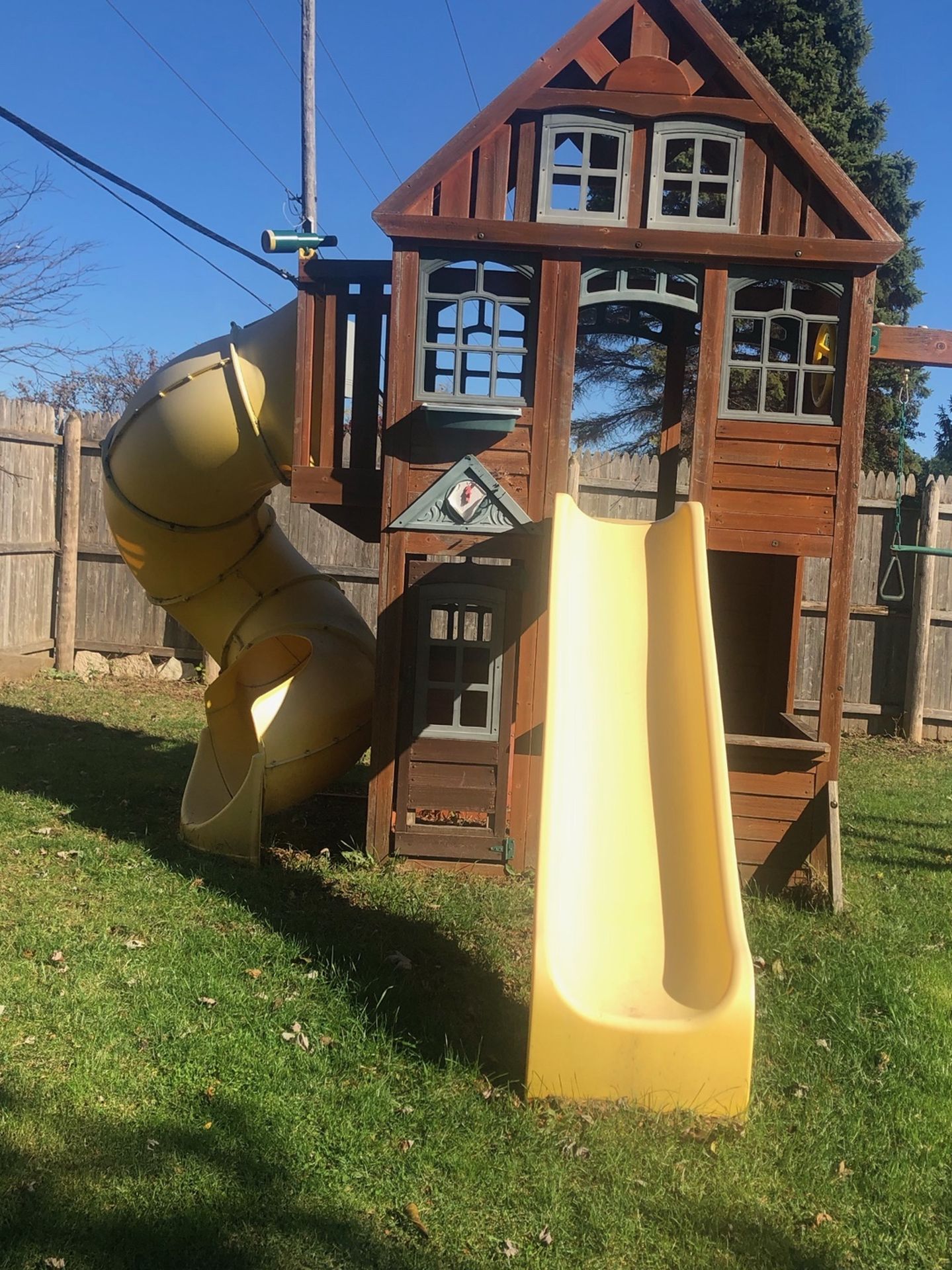 Cedar Summit Premium Play Systems