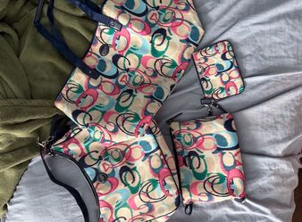 Matching coach set multicolor purse wristlet weekend tote