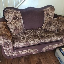 Sulfur Loveseat Good Condition (contact info removed)