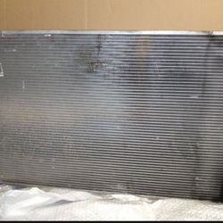 2012 - 2019 Ford Explorer Radiator