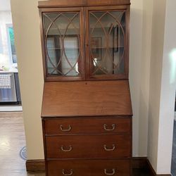 Early 20th Century Secretary