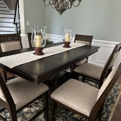 Dining Room Table w/buffet Server