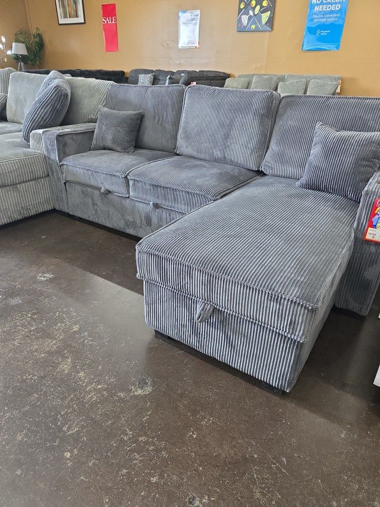 Reversible Corduroy Sectional With Pullout Bed
