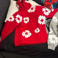 2 denim tear hoodies Size M Light worn