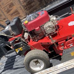 Worldlawn 28” Walk Behind Mower