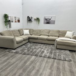  Cream Sectional Couch - Free Delivery 
