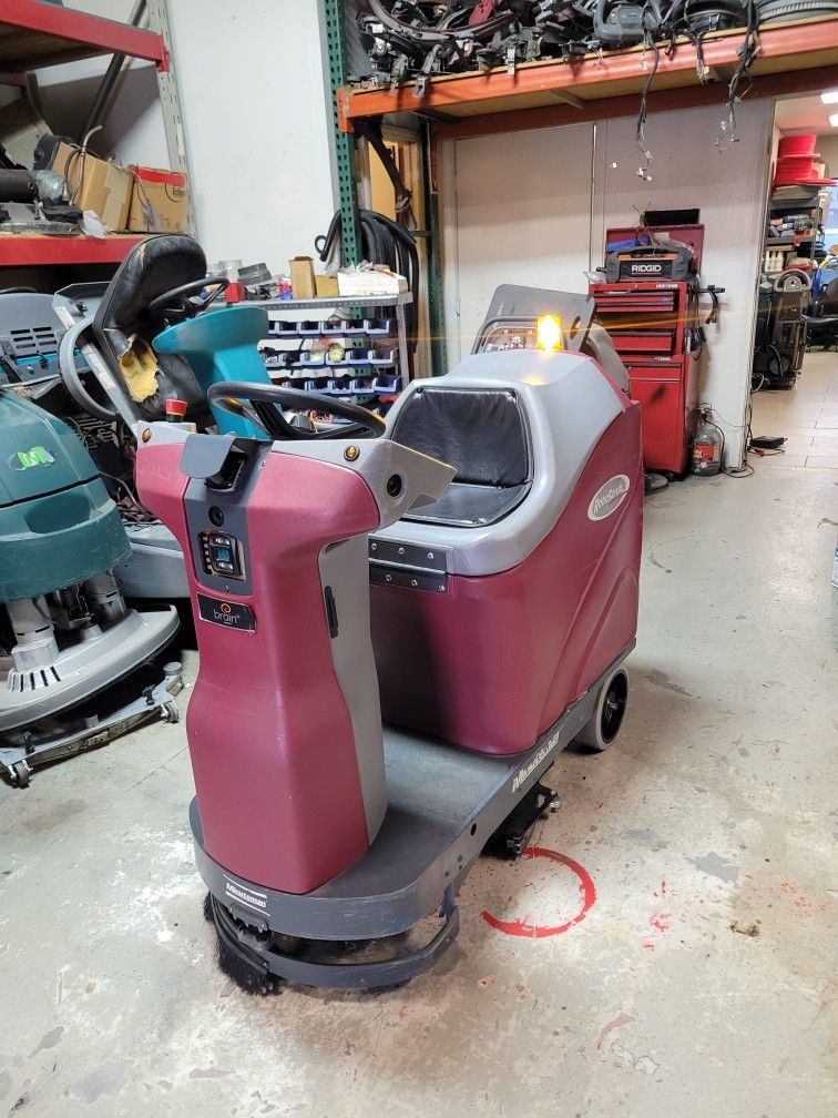 Floor SCRUBBER Minuteman