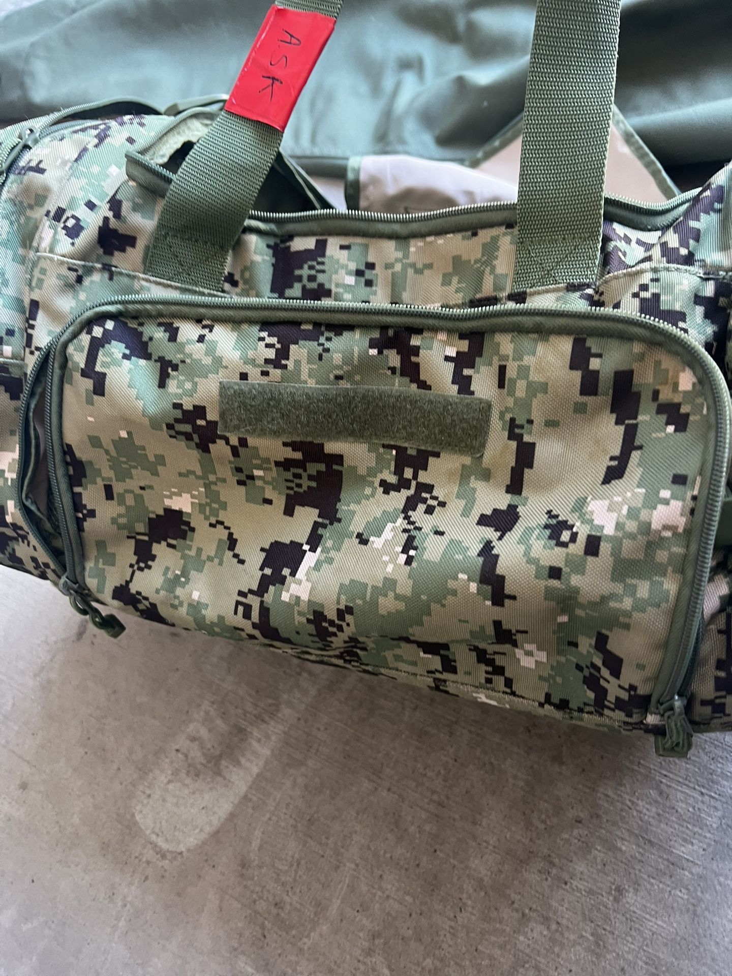Navy Duffle Bag Medium Sized