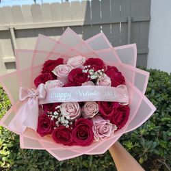 Flower Bouquet/ Ramo De Rosas