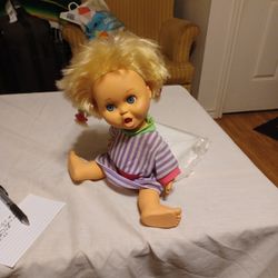 Vtg. 1990 LGT#2 Doll