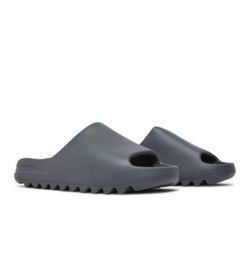 Yeezy Slides - Slate Grey