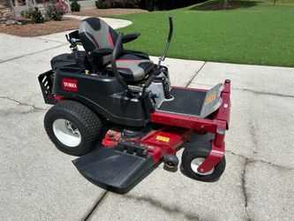 TORO ZERO TURN LAWN MOWER