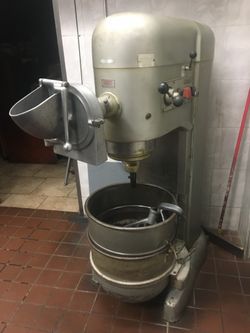 Hobart M802 Mixer