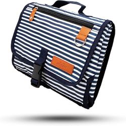 CozyBee 'Capri' Portable Diaper Changing Pad, Diaper Clutch, Baby Changing Station with Portable Changing Mat and Built-In Diaper Wipes Holder