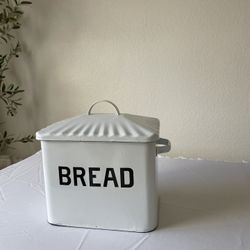 Bread Box Container 