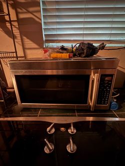 Above Stove Microwave