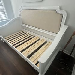 Twin Bed 