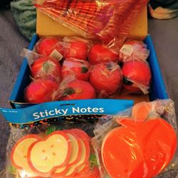 Apple-Shaped Teacher Appreciation favors Lot