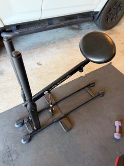 Squat  Machine