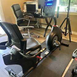 Schwinn 270 Recumbent Exercise Bike