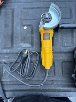 Cord Dwalt angle grinder