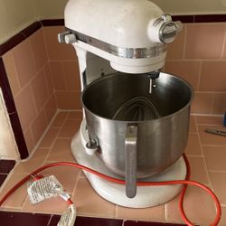 Kitchen Aid Stand Mixer
