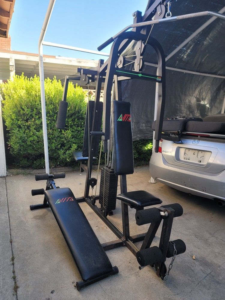 Gym Workouts, Fitness, Exercise, 200 Lb Weight Home Gym.