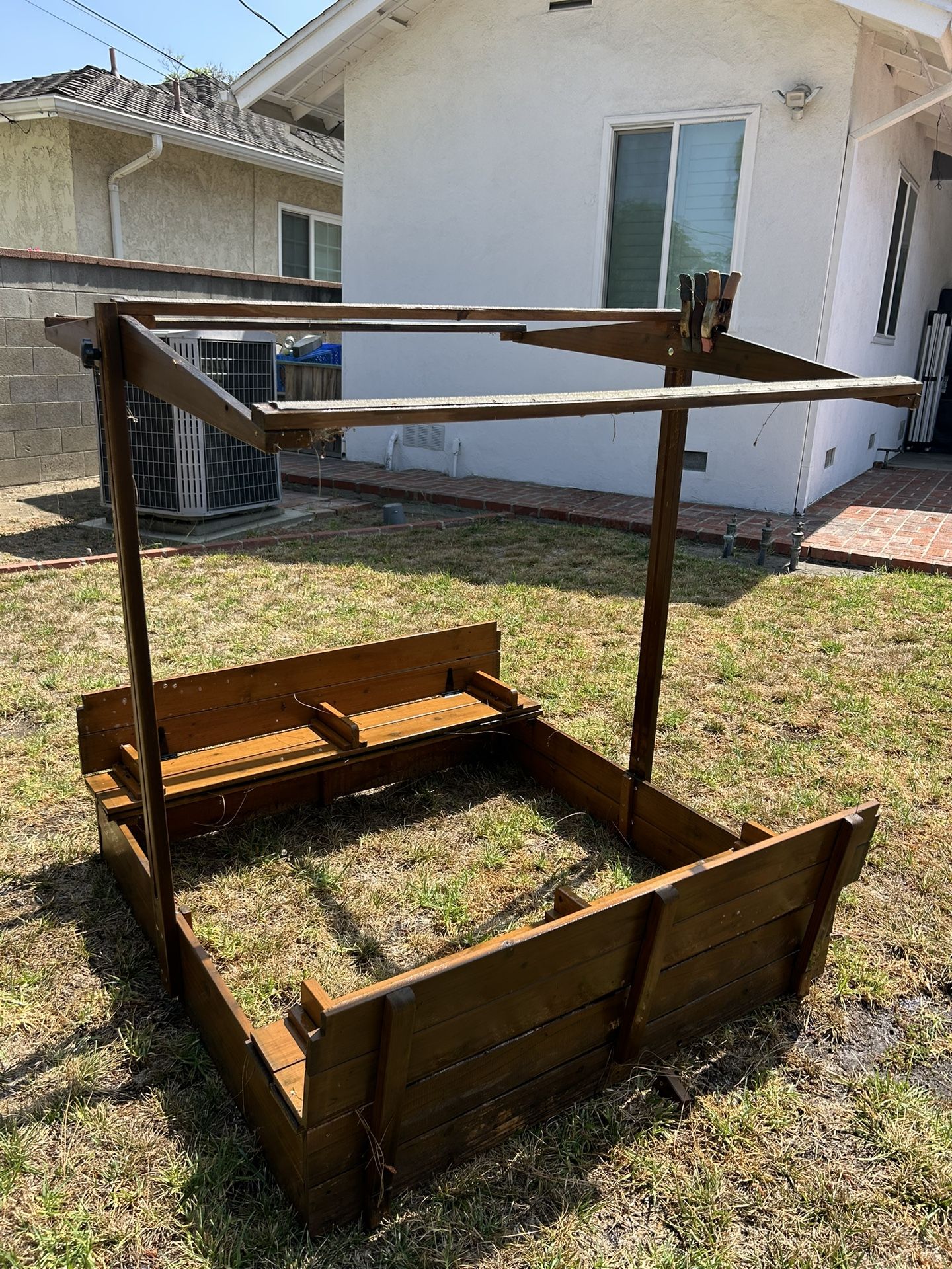 Kids Sand Box Used