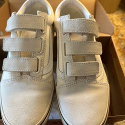 Old School Vans - Marshmallow Color - Size 6.5 Women/5 Men