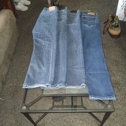 6 pairs of Mens Size 34W 32L Jeans $40 For All