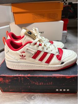 Home Alone Adidas Forum Low size 11 with Accessories