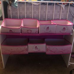 Toy or book organizer