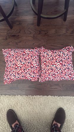 Decorative pillows